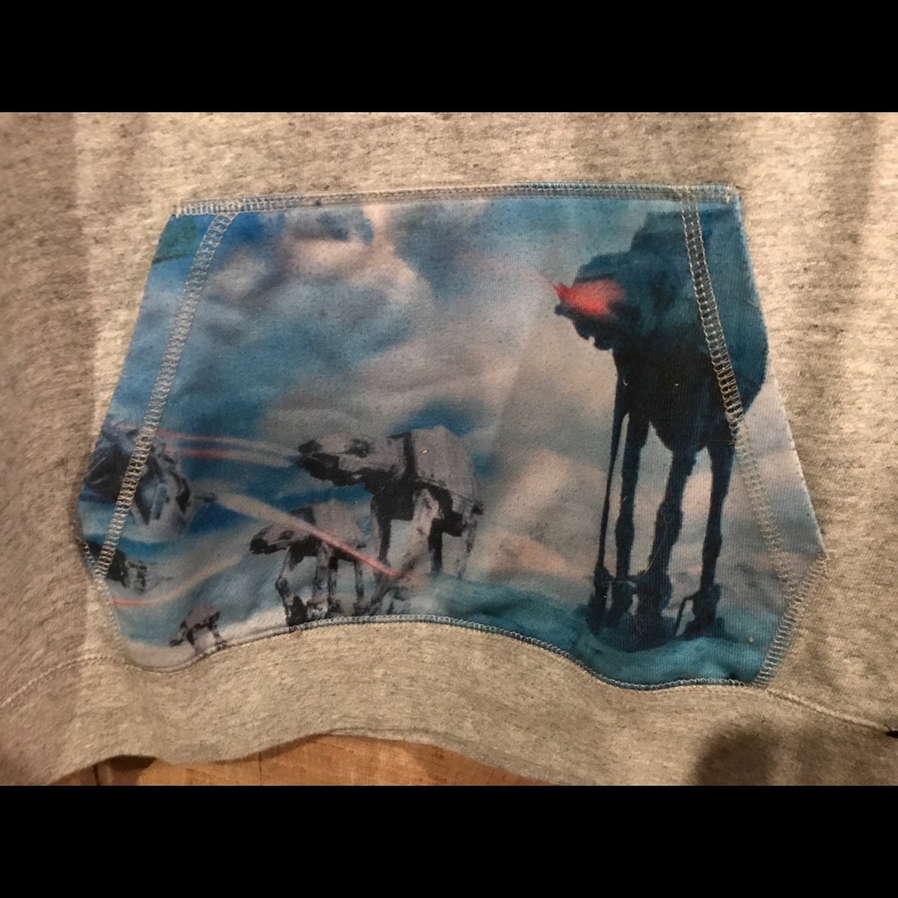 Star Wars brand sweatshirt MED